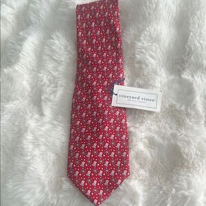 NWT Vineyard Vines July 4th tie
